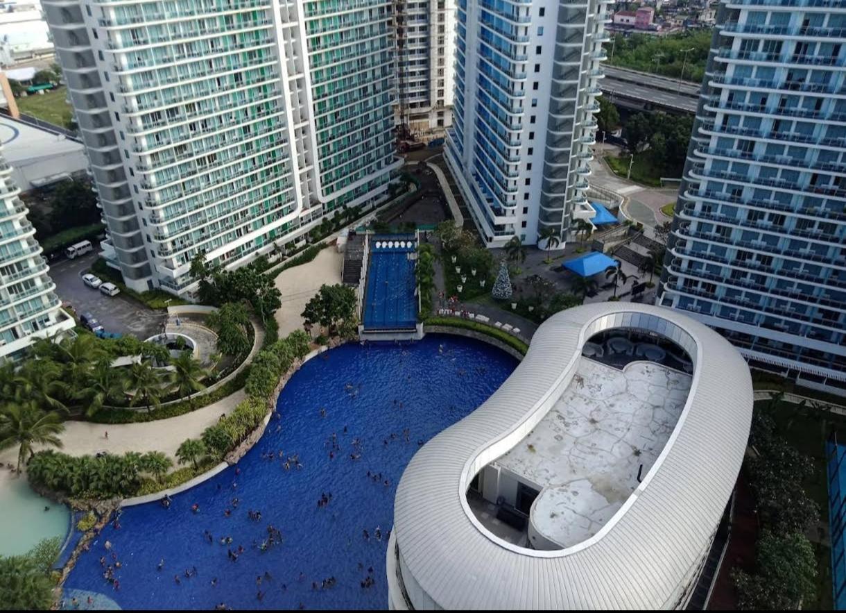Sm Bicutan Condotel Manila Exterior photo