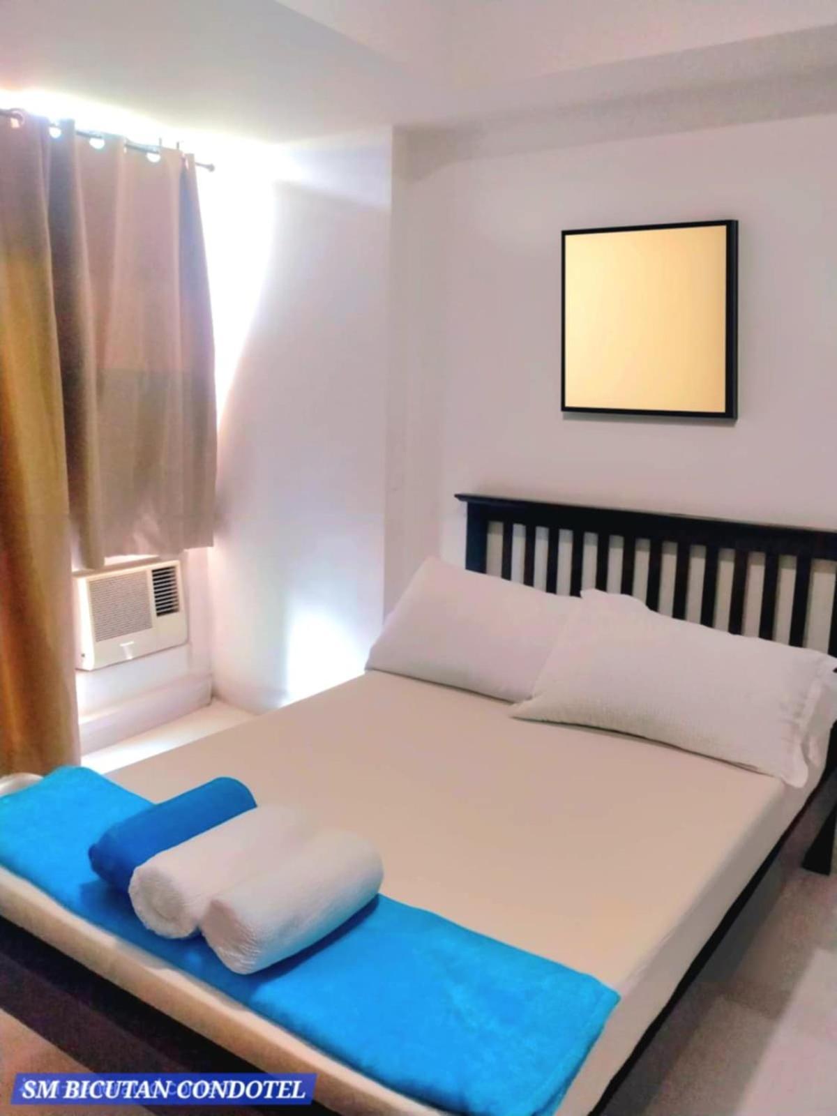 Sm Bicutan Condotel Manila Exterior photo